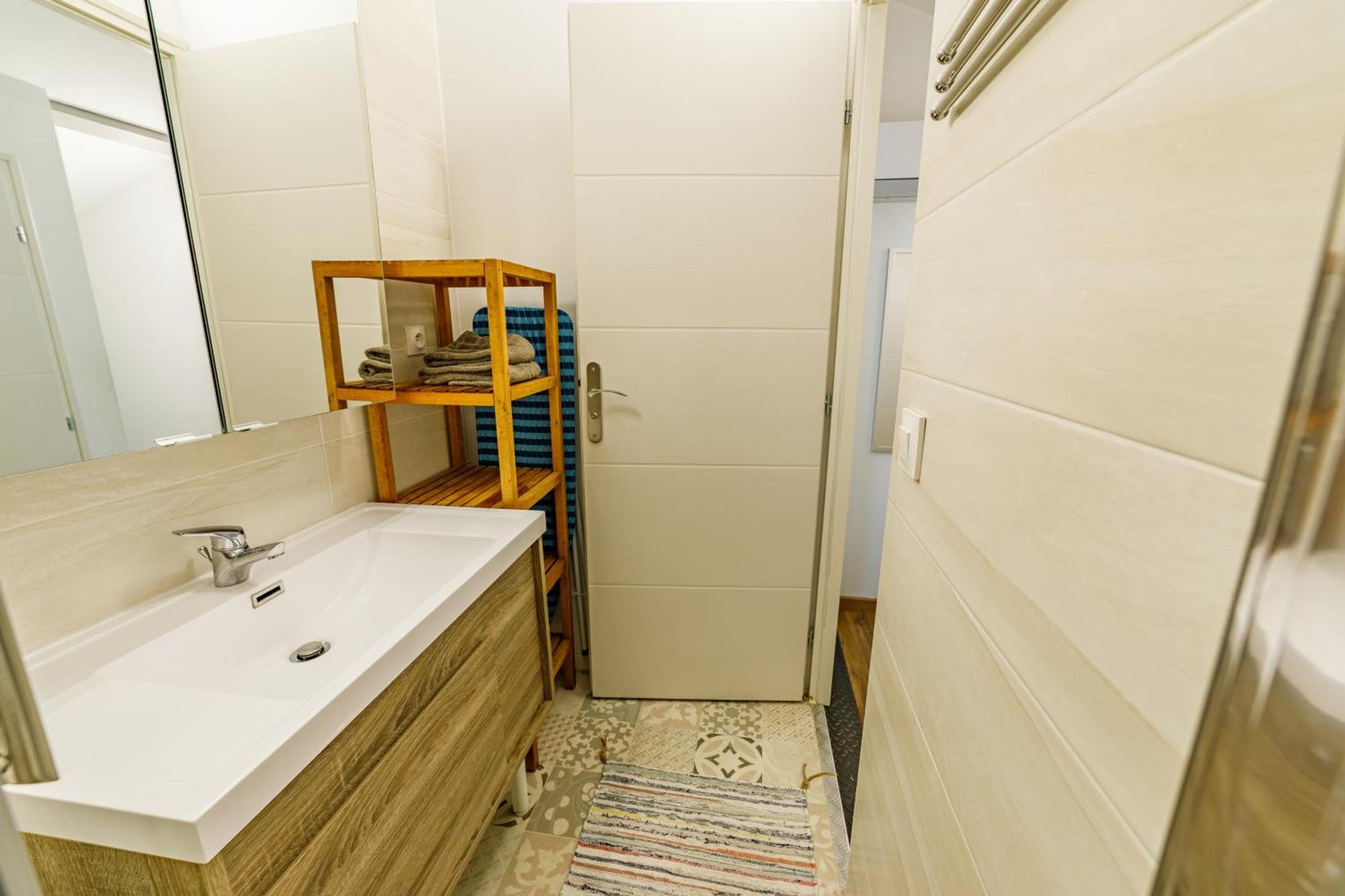 T3 Residence De Tourisme Voltaire Hyères Kültér fotó
